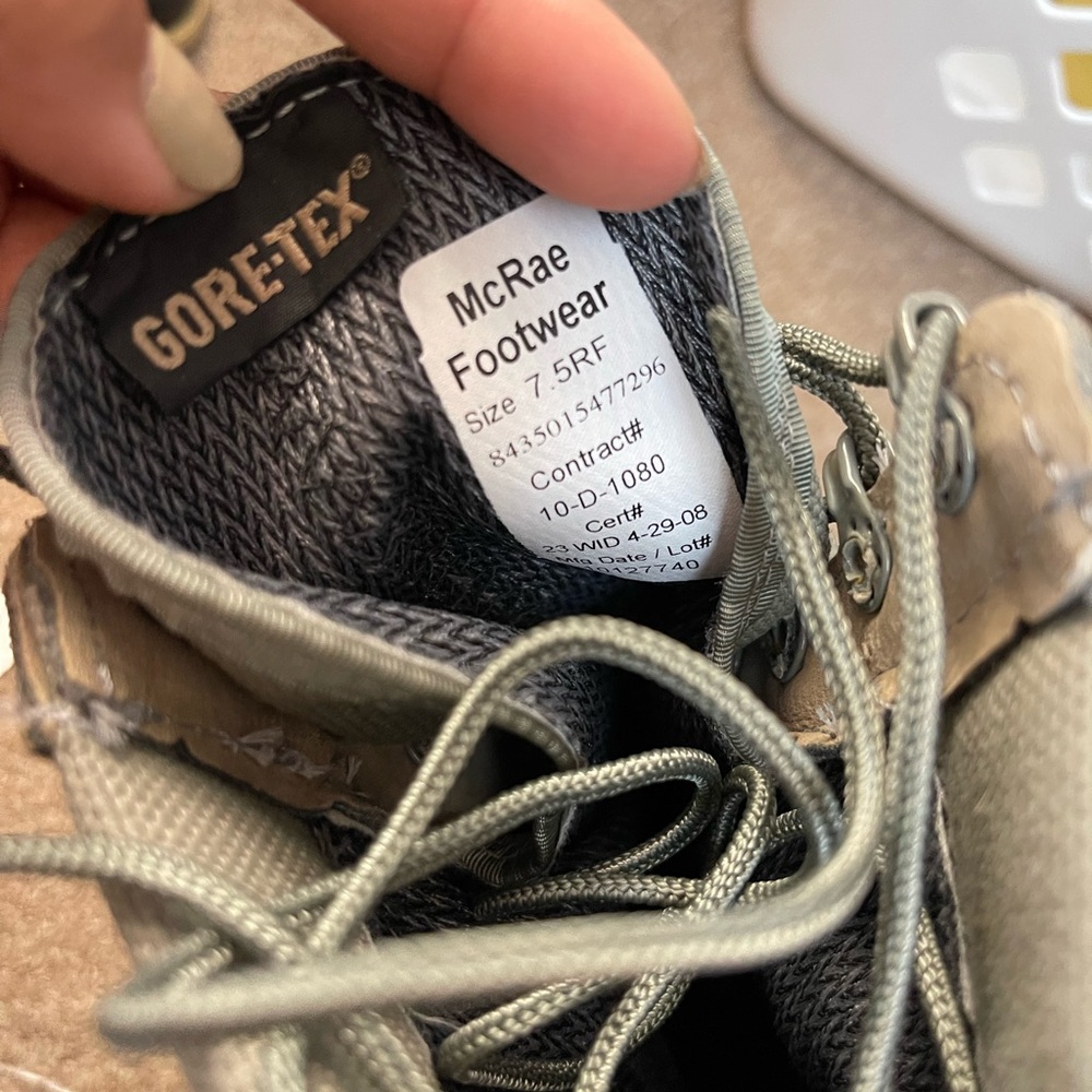 GORE-TEX Women's Combat Boots Olive - Picture 5 of 6